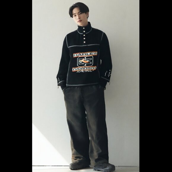 Harley-Davidson Racing Motorcycle Fleece Pull-Over, Size Medium, (10-12) - Picture 2 of 11